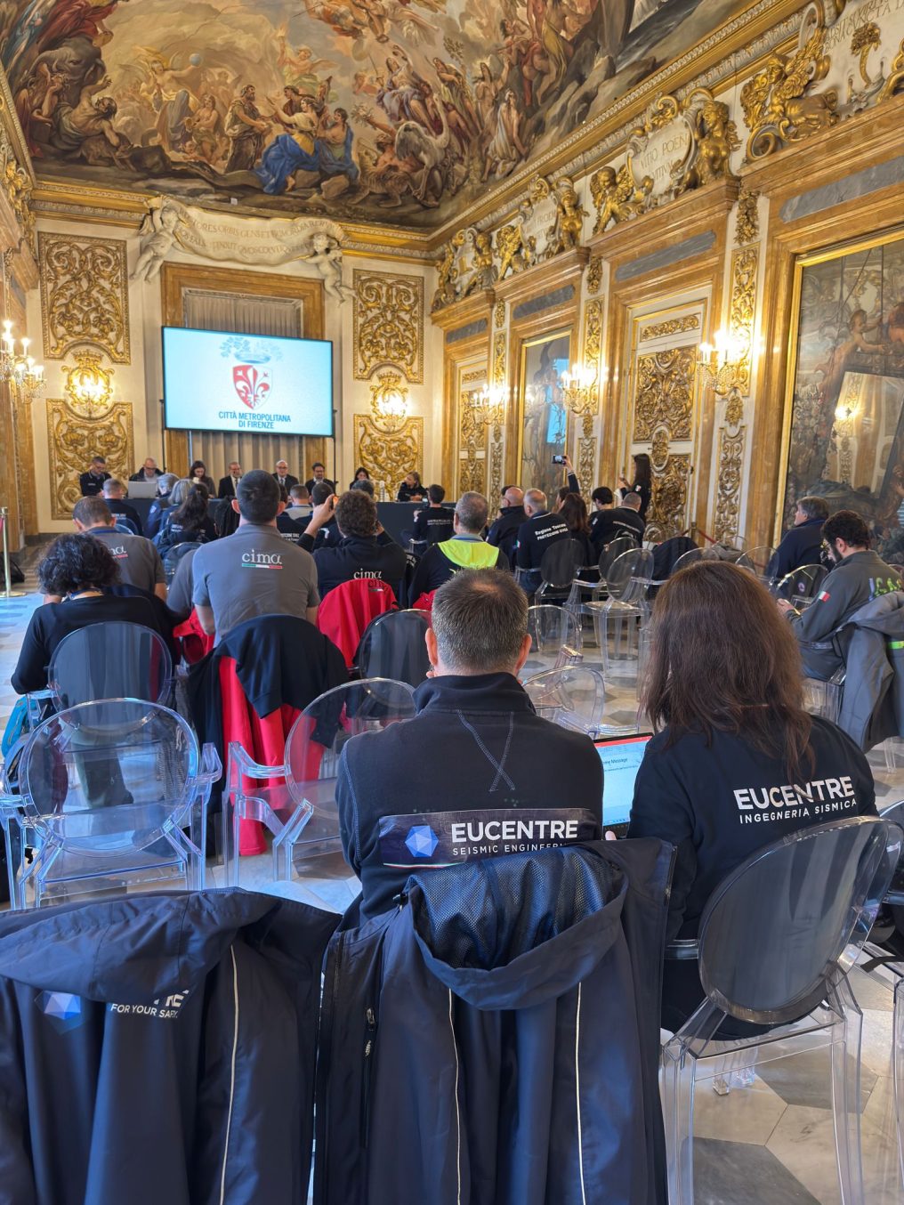 EXE CDC-USAS Firenze 2025 dettaglio sala con partecipanti Eucentre
