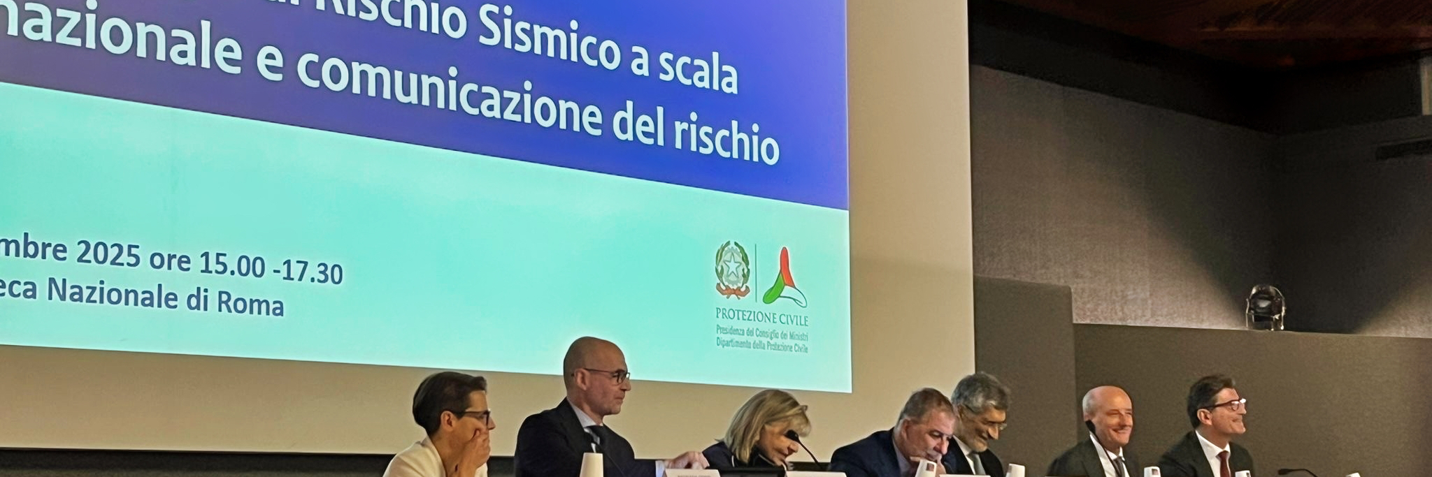 Dettaglio tavolo MARS Roma